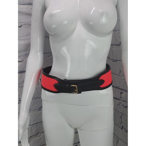 Emilio Pucci Women\'s Vintage Y2K 90s Genuine Leather Belt Italy Medium 28-31\